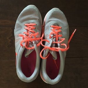 Nike Woman’s shoe size 9